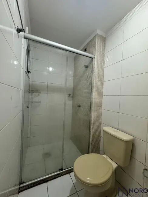 Apartamento com 2 quartos à venda, 100m2 em Centro, Santa Maria - RS - imagem 9 Foto 9 de Apartamento com 2 quartos à venda, 100m2 em Centro, Santa Maria - RS