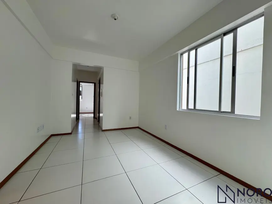 Foto 2 de Apartamento com 2 quartos à venda, 59m2 em Centro, Santa Maria - RS