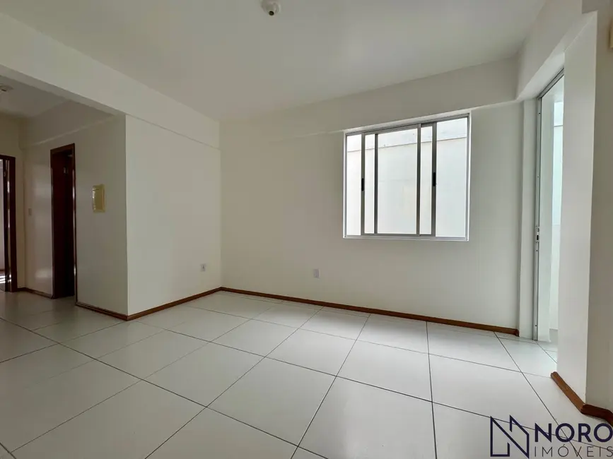 Foto 3 de Apartamento com 2 quartos à venda, 59m2 em Centro, Santa Maria - RS