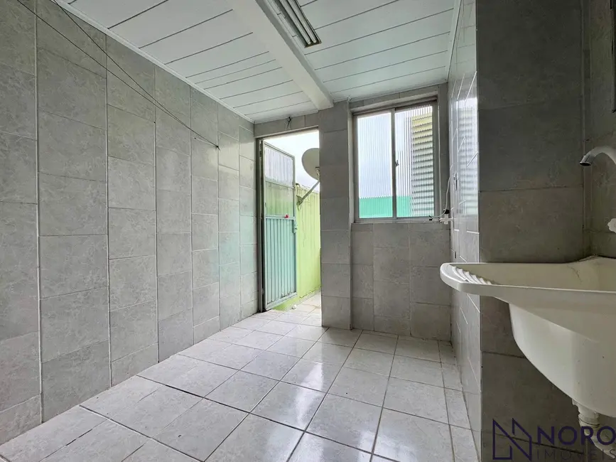 Apartamento com 3 quartos para alugar, 89m2 em Centro, Santa Maria - RS - imagem 8 Foto 8 de Apartamento com 3 quartos para alugar, 89m2 em Centro, Santa Maria - RS