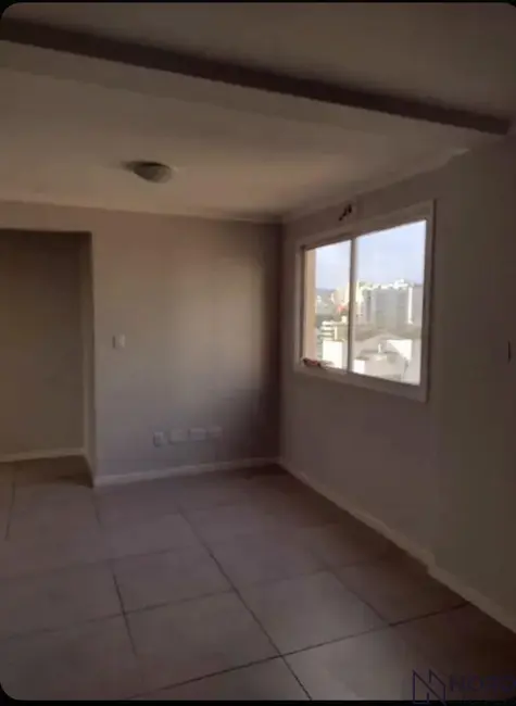 Foto 5 de Cobertura com 2 quartos à venda, 120m2 em Nossa Senhora Medianeira, Santa Maria - RS