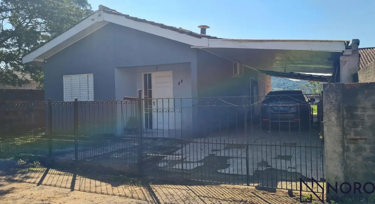 Casa com 3 quartos à venda, 61m2 em Camobi, Santa Maria - RS - imagem 2 Foto 2 de Casa com 3 quartos à venda, 61m2 em Camobi, Santa Maria - RS