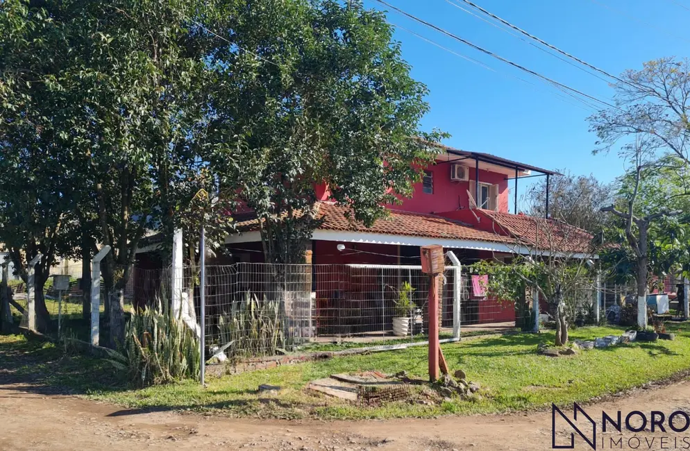 Casa com 2 quartos à venda, 209m2 em Camobi, Santa Maria - RS - imagem 2 Foto 2 de Casa com 2 quartos à venda, 209m2 em Camobi, Santa Maria - RS