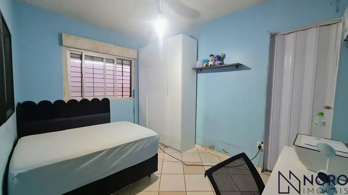 Casa com 3 quartos à venda, 172m2 em Camobi, Santa Maria - RS - imagem 7 Foto 7 de Casa com 3 quartos à venda, 172m2 em Camobi, Santa Maria - RS