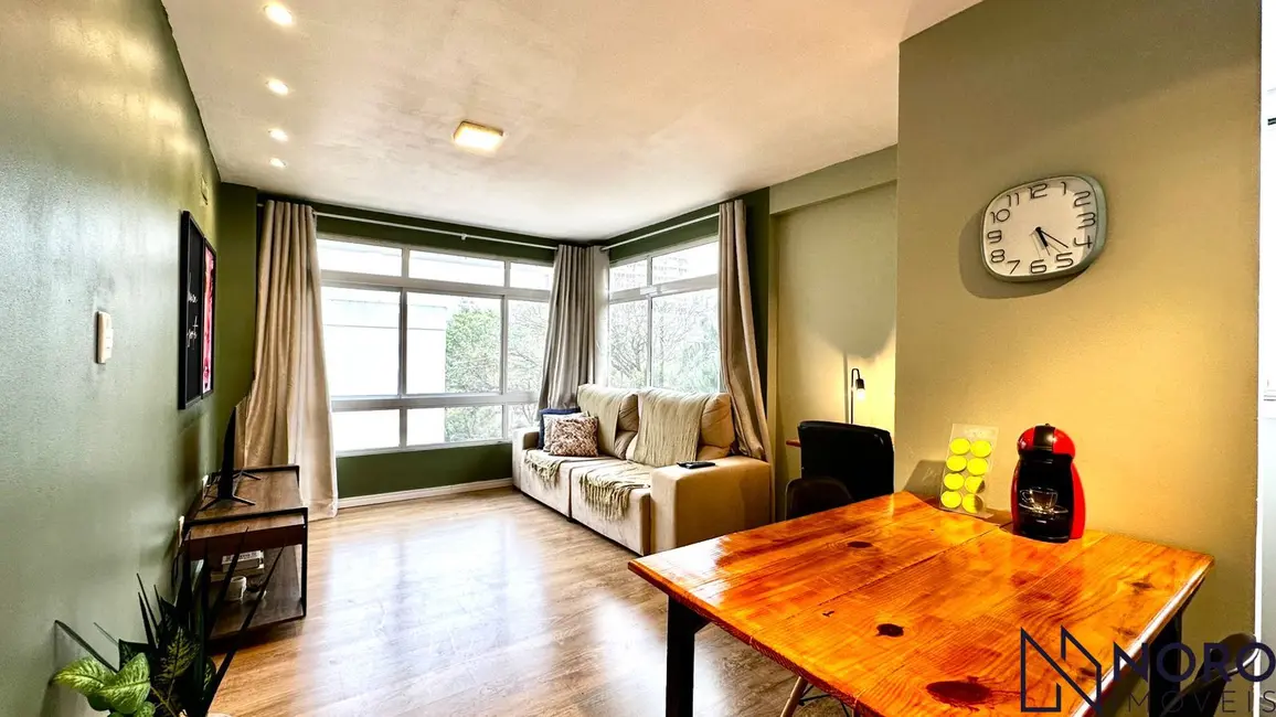 Foto 4 de Apartamento com 1 quarto à venda, 33m2 em Centro, Santa Maria - RS