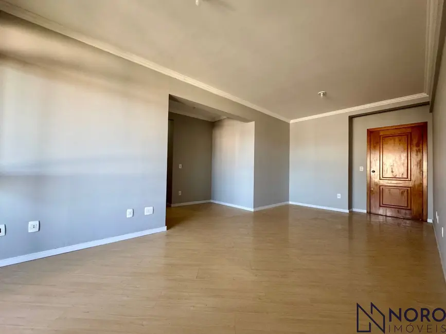 Foto 6 de Apartamento com 2 quartos à venda, 102m2 em Centro, Santa Maria - RS