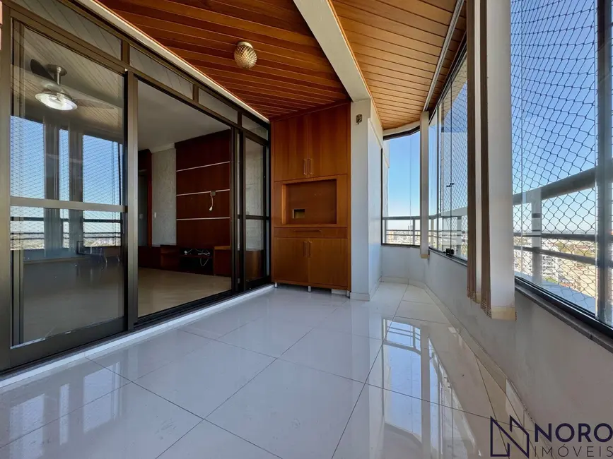 Foto 8 de Apartamento com 3 quartos à venda, 125m2 em Centro, Santa Maria - RS