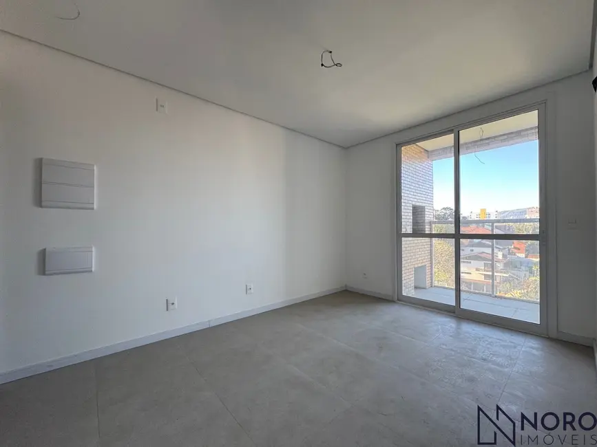 Foto 6 de Apartamento com 3 quartos à venda, 100m2 em Nonoai, Santa Maria - RS