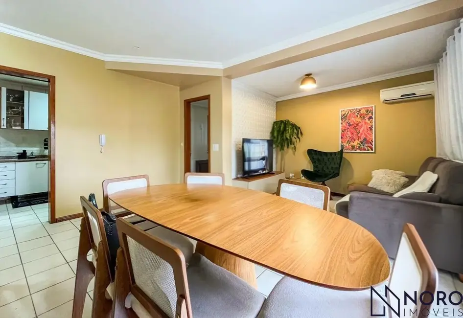 Foto 2 de Cobertura com 2 quartos à venda, 127m2 em Centro, Santa Maria - RS