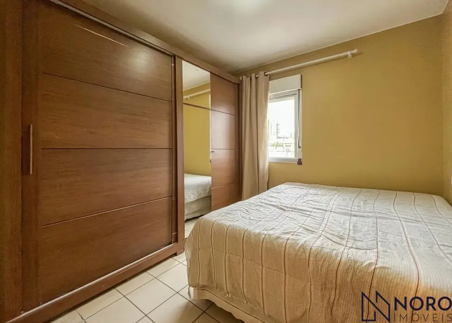 Foto 6 de Cobertura com 2 quartos à venda, 127m2 em Centro, Santa Maria - RS