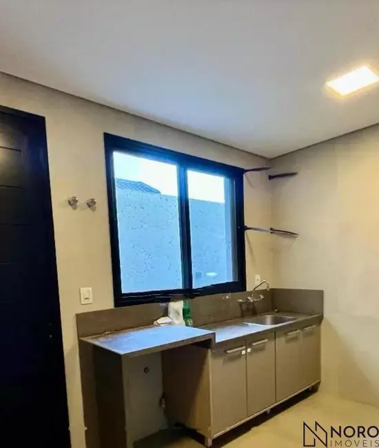 Foto 5 de Casa de Condomínio com 3 quartos à venda, 246m2 em Tomazetti, Santa Maria - RS