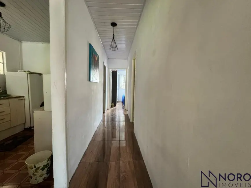 Casa com 3 quartos à venda, 120m2 em Centro, Itaara - RS - imagem 6 Foto 6 de Casa com 3 quartos à venda, 120m2 em Centro, Itaara - RS