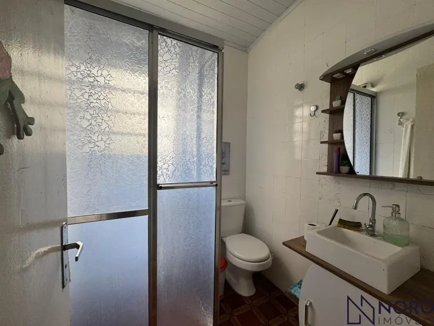 Casa com 3 quartos à venda, 120m2 em Centro, Itaara - RS - imagem 7 Foto 7 de Casa com 3 quartos à venda, 120m2 em Centro, Itaara - RS