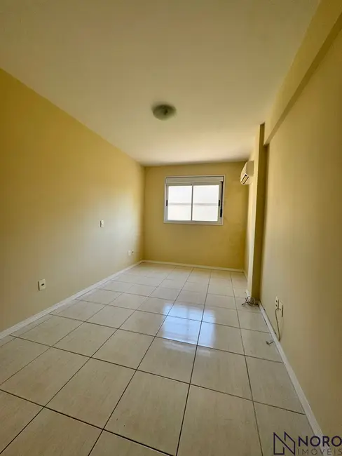 Foto 6 de Apartamento com 1 quarto à venda, 64m2 em Centro, Santa Maria - RS