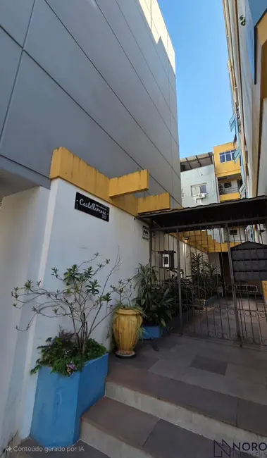 Foto 2 de Apartamento com 3 quartos à venda, 105m2 em Centro, Santa Maria - RS