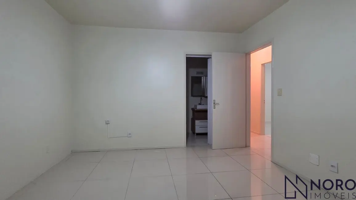 Foto 9 de Apartamento com 3 quartos à venda, 105m2 em Centro, Santa Maria - RS