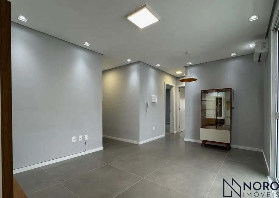 Foto 4 de Apartamento com 2 quartos à venda, 67m2 em Nossa Senhora das Dores, Santa Maria - RS