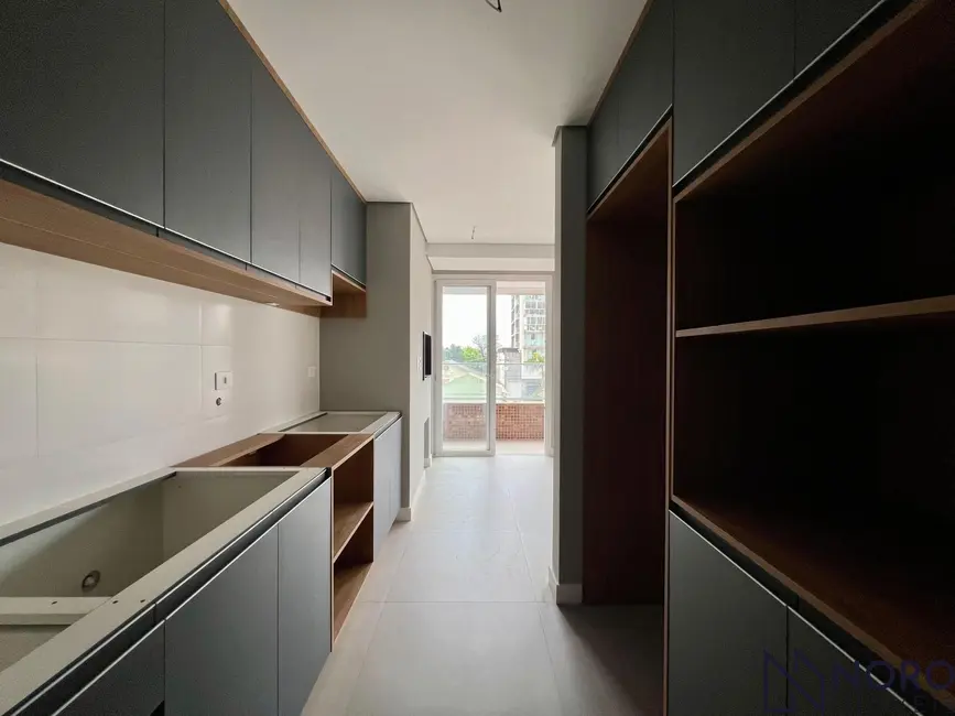 Foto 5 de Apartamento com 2 quartos à venda, 103m2 em Nossa Senhora de Lourdes, Santa Maria - RS
