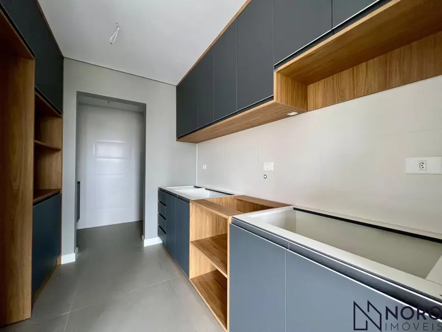 Foto 6 de Apartamento com 2 quartos à venda, 103m2 em Nossa Senhora de Lourdes, Santa Maria - RS