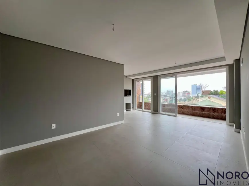 Foto 2 de Apartamento com 2 quartos à venda, 103m2 em Nossa Senhora de Lourdes, Santa Maria - RS