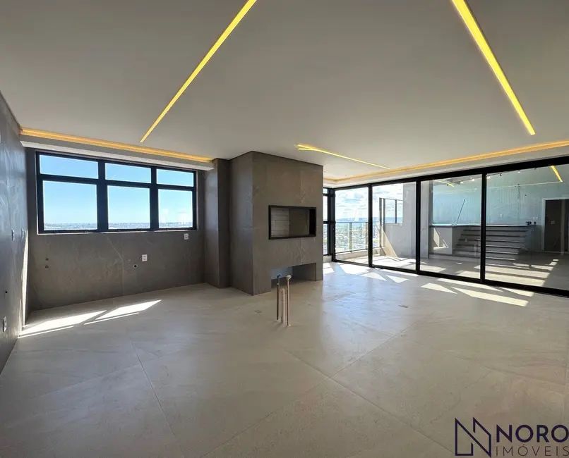 Foto 8 de Cobertura com 4 quartos à venda, 395m2 em Nossa Senhora Medianeira, Santa Maria - RS