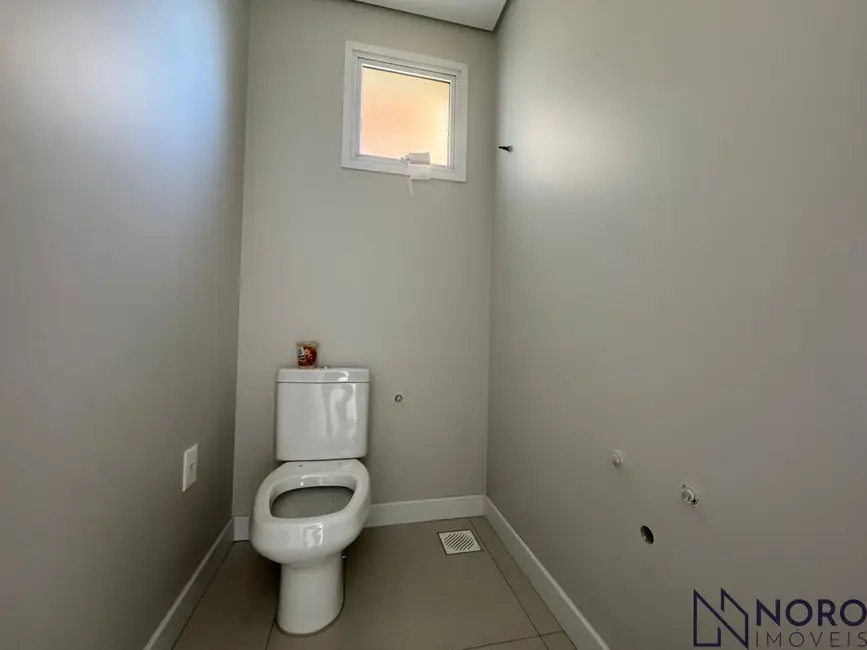 Foto 7 de Apartamento com 3 quartos à venda, 178m2 em Nossa Senhora de Lourdes, Santa Maria - RS