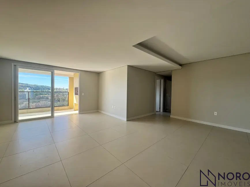 Foto 6 de Apartamento com 3 quartos à venda, 178m2 em Nossa Senhora de Lourdes, Santa Maria - RS