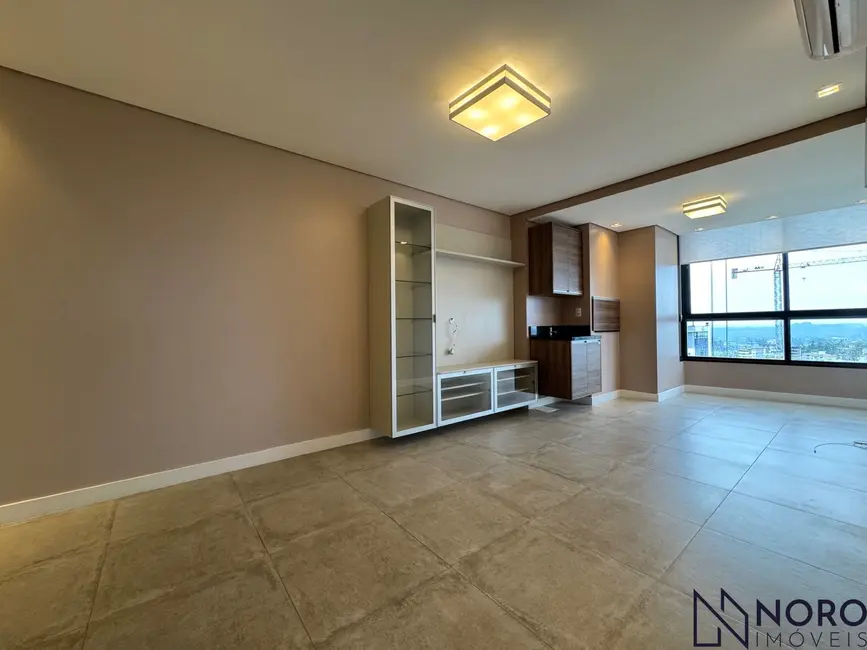 Apartamento com 2 quartos para alugar, 84m2 em Nossa Senhora de Lourdes, Santa Maria - RS - imagem 8 Foto 8 de Apartamento com 2 quartos para alugar, 84m2 em Nossa Senhora de Lourdes, Santa Maria - RS