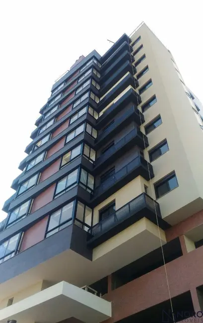 Apartamento com 2 quartos para alugar, 84m2 em Nossa Senhora de Lourdes, Santa Maria - RS - imagem 1 Foto 1 de Apartamento com 2 quartos para alugar, 84m2 em Nossa Senhora de Lourdes, Santa Maria - RS