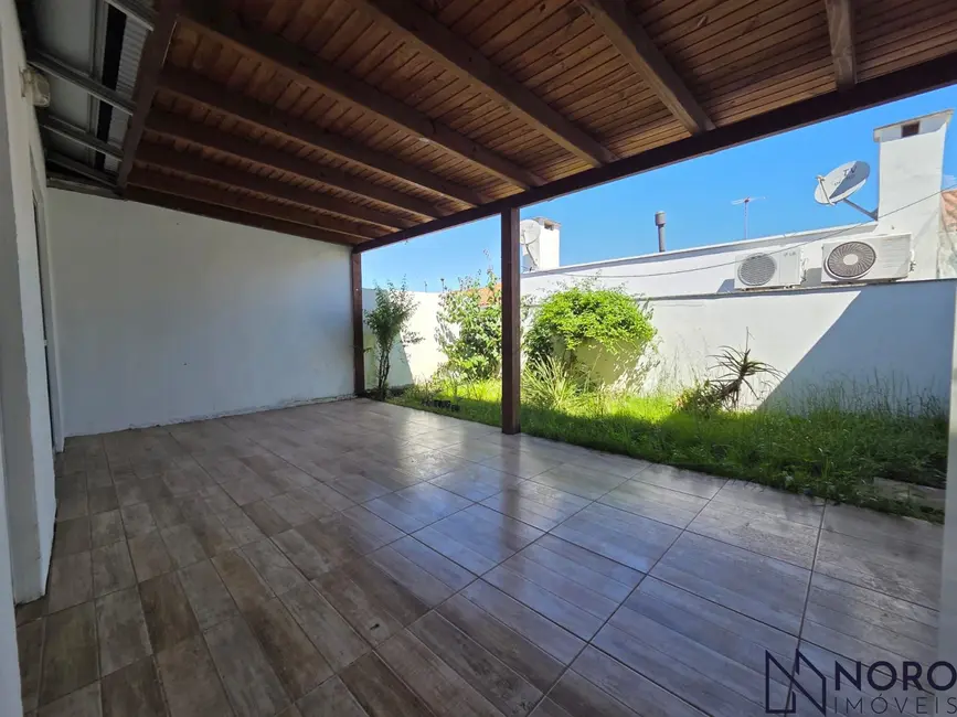 Foto 3 de Casa de Condomínio com 2 quartos à venda, 109m2 em Cerrito, Santa Maria - RS