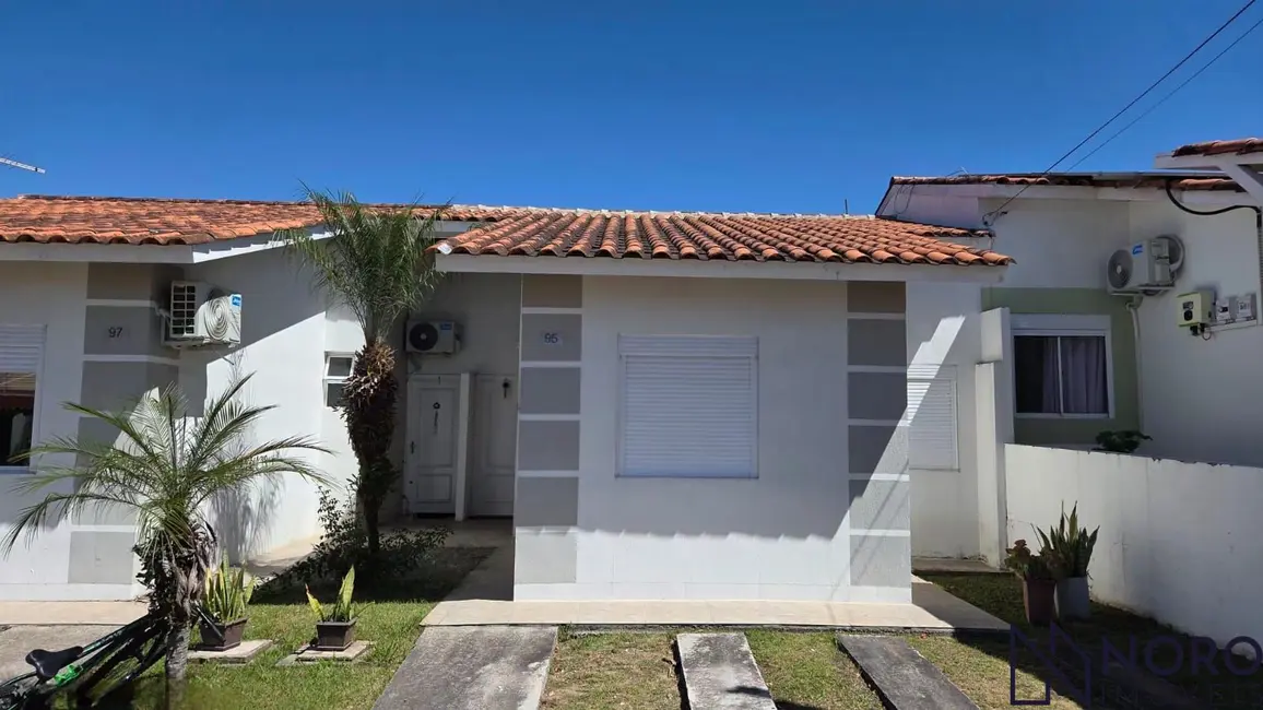 Foto 1 de Casa de Condomínio com 2 quartos à venda, 109m2 em Cerrito, Santa Maria - RS