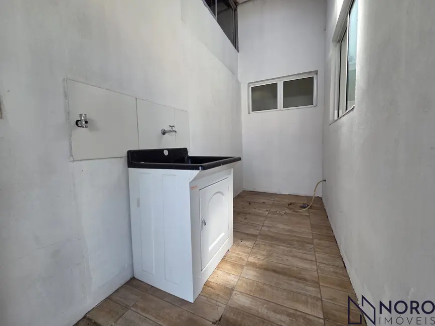 Foto 9 de Casa de Condomínio com 2 quartos à venda, 109m2 em Cerrito, Santa Maria - RS