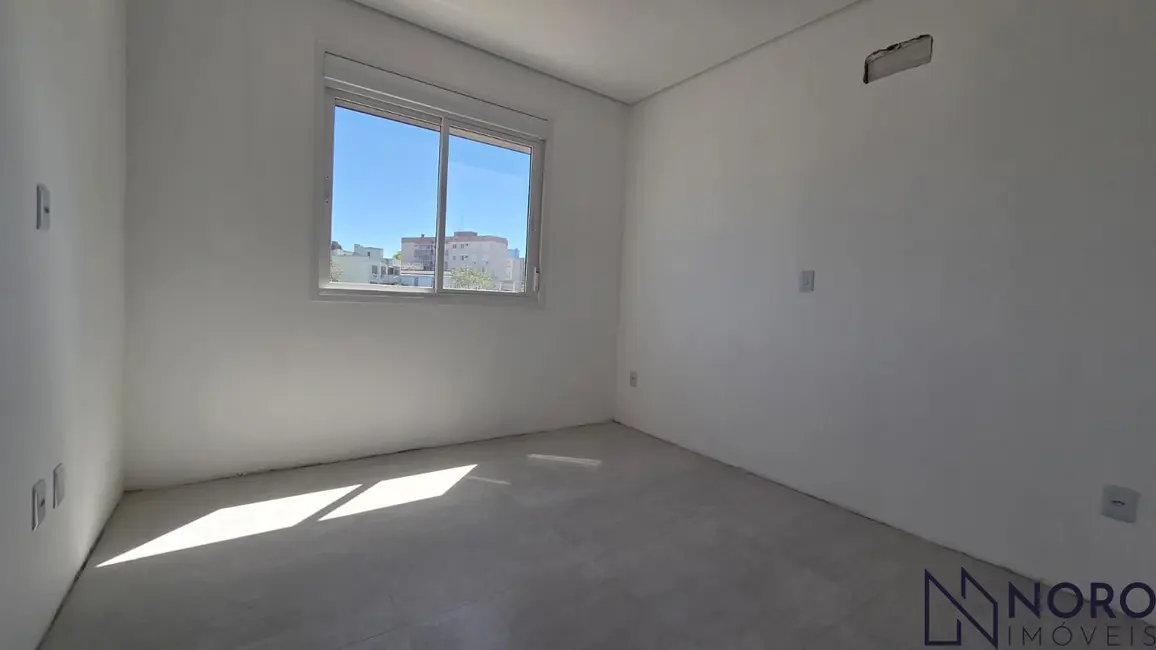 Foto 4 de Apartamento com 3 quartos à venda, 87m2 em Duque de Caxias, Santa Maria - RS