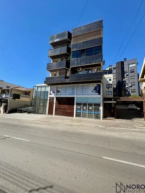 Foto 2 de Apartamento com 2 quartos à venda, 65m2 em Duque de Caxias, Santa Maria - RS