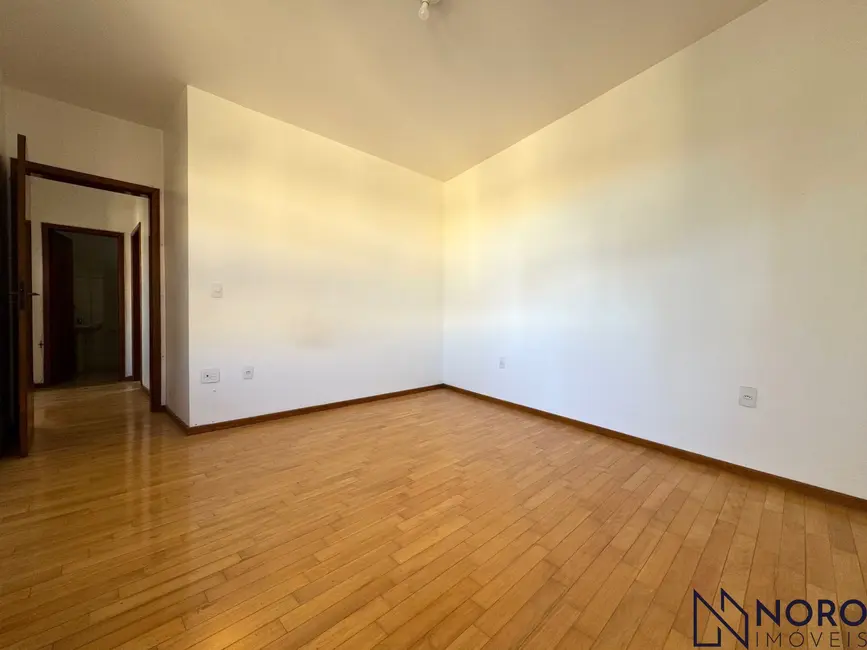 Foto 7 de Apartamento com 2 quartos à venda, 65m2 em Duque de Caxias, Santa Maria - RS