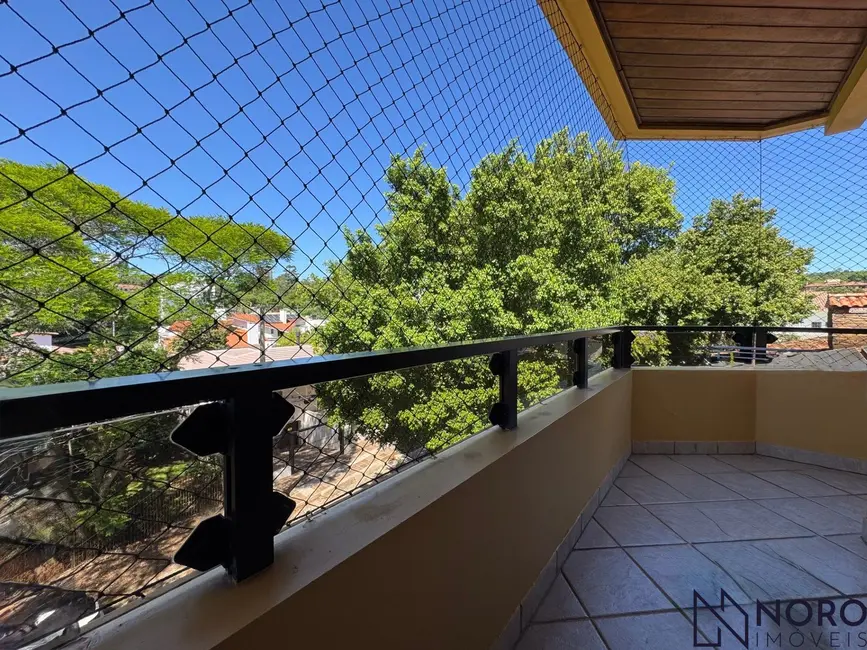 Foto 7 de Apartamento com 3 quartos à venda, 189m2 em Nossa Senhora de Lourdes, Santa Maria - RS