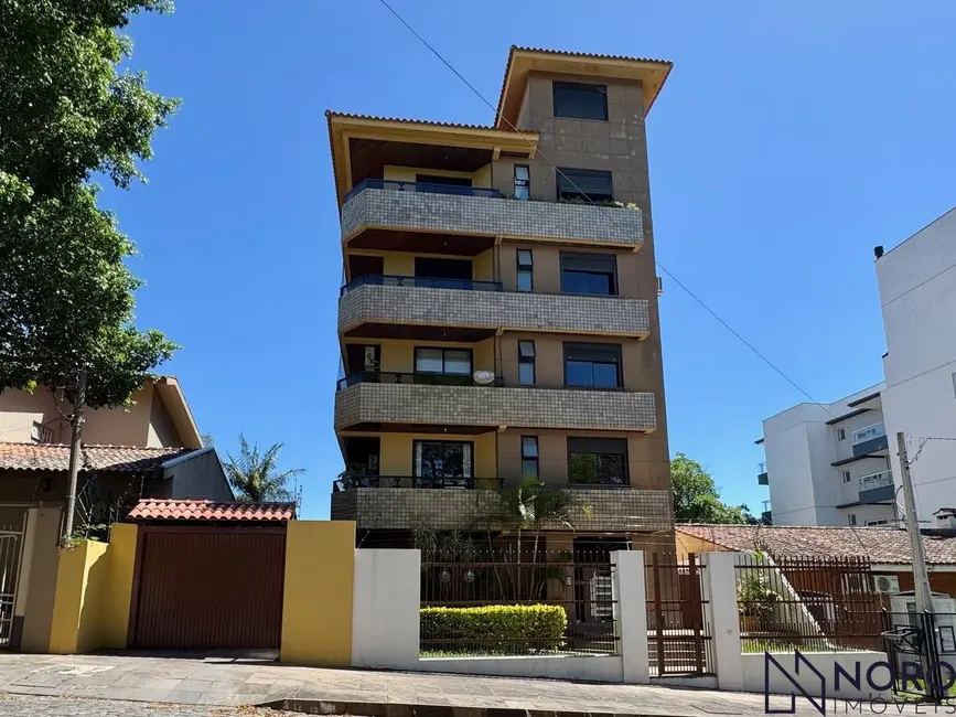 Foto 1 de Apartamento com 3 quartos à venda, 189m2 em Nossa Senhora de Lourdes, Santa Maria - RS
