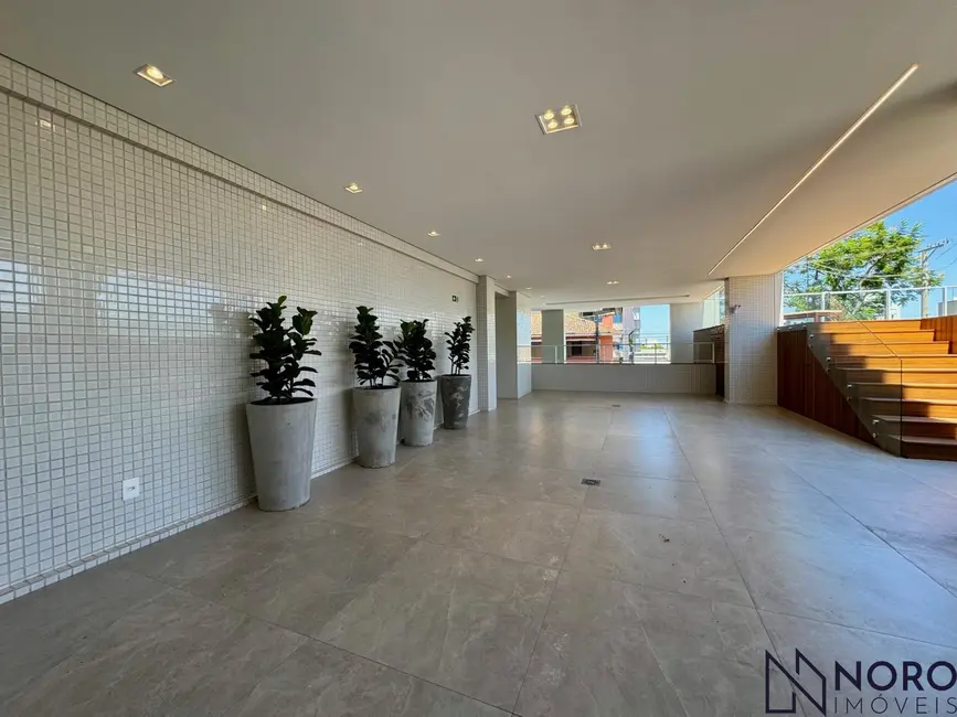 Apartamento com 3 quartos à venda, 165m2 em Nossa Senhora de Lourdes, Santa Maria - RS - imagem 6 Foto 6 de Apartamento com 3 quartos à venda, 165m2 em Nossa Senhora de Lourdes, Santa Maria - RS