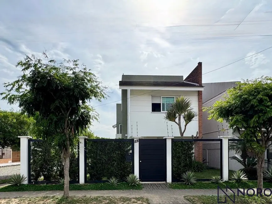 Foto 2 de Casa com 3 quartos à venda, 290m2 em Noal, Santa Maria - RS