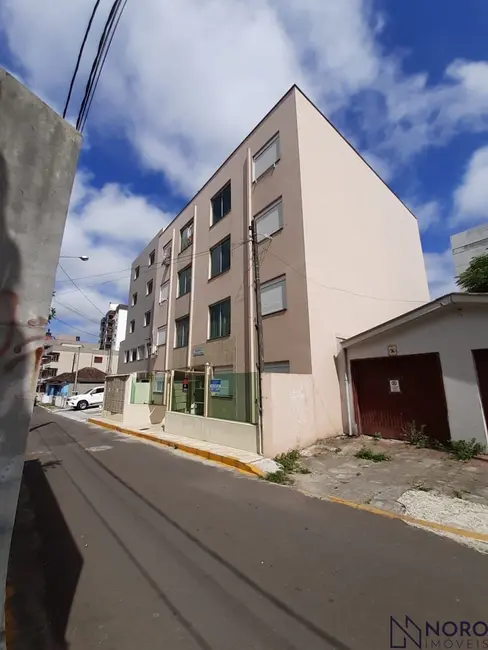 Apartamento com 1 quarto para alugar, 35m2 em Nossa Senhora de Fátima, Santa Maria - RS - imagem 2 Foto 2 de Apartamento com 1 quarto para alugar, 35m2 em Nossa Senhora de Fátima, Santa Maria - RS