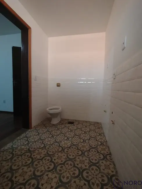 Foto 9 de Casa com 7 quartos para alugar, 540m2 em Noal, Santa Maria - RS