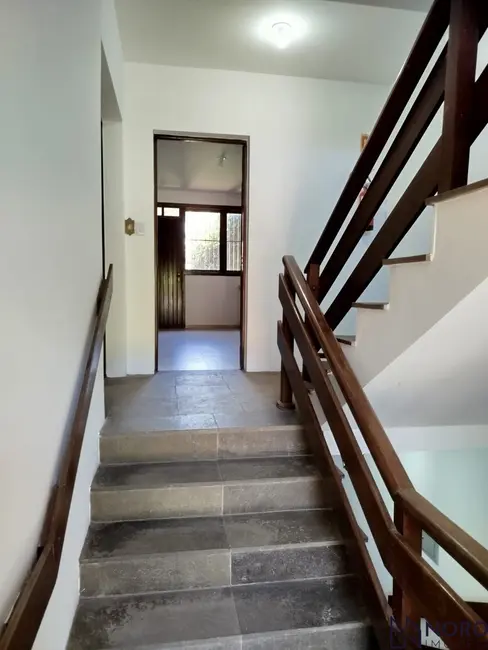 Foto 3 de Casa com 7 quartos para alugar, 540m2 em Noal, Santa Maria - RS