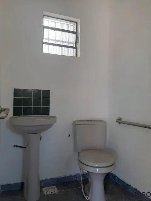 Sala Comercial com 4 quartos para alugar, 115m2 em Nossa Senhora das Dores, Santa Maria - RS - imagem 8 Foto 8 de Sala Comercial com 4 quartos para alugar, 115m2 em Nossa Senhora das Dores, Santa Maria - RS