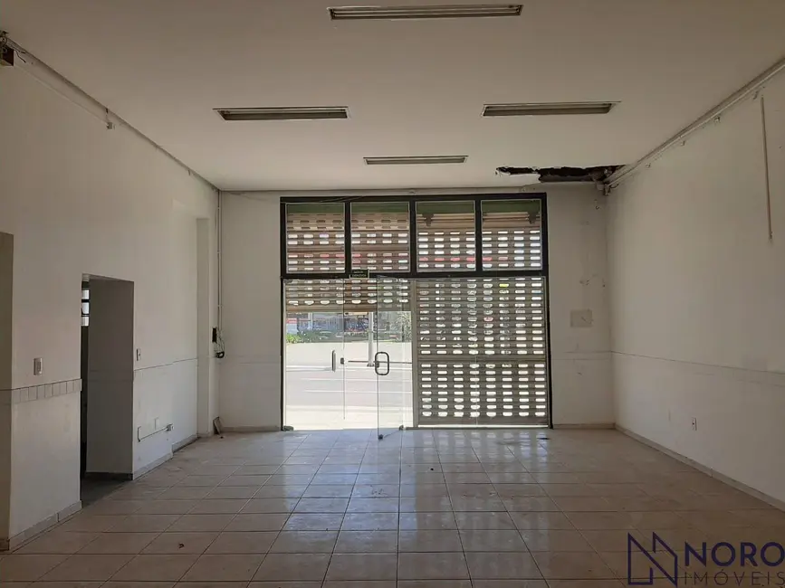 Sala Comercial com 4 quartos para alugar, 115m2 em Nossa Senhora das Dores, Santa Maria - RS - imagem 4 Foto 4 de Sala Comercial com 4 quartos para alugar, 115m2 em Nossa Senhora das Dores, Santa Maria - RS