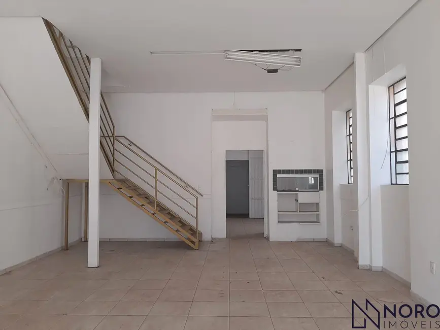 Sala Comercial com 4 quartos para alugar, 115m2 em Nossa Senhora das Dores, Santa Maria - RS - imagem 5 Foto 5 de Sala Comercial com 4 quartos para alugar, 115m2 em Nossa Senhora das Dores, Santa Maria - RS
