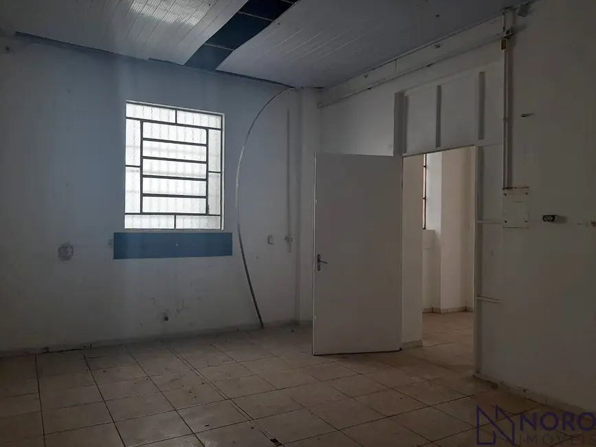 Sala Comercial com 4 quartos para alugar, 115m2 em Nossa Senhora das Dores, Santa Maria - RS - imagem 7 Foto 7 de Sala Comercial com 4 quartos para alugar, 115m2 em Nossa Senhora das Dores, Santa Maria - RS