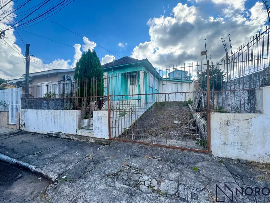 Foto 1 de Casa com 3 quartos à venda, 100m2 em Presidente João Goulart, Santa Maria - RS