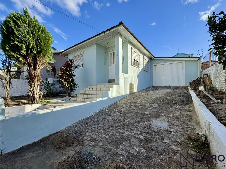 Casa com 3 quartos à venda, 100m2 em Presidente João Goulart, Santa Maria - RS - imagem 1 Foto 1 de Casa com 3 quartos à venda, 100m2 em Presidente João Goulart, Santa Maria - RS