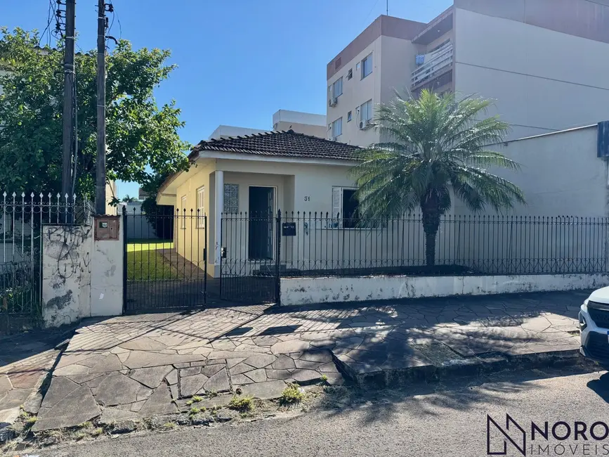 Foto 1 de Casa com 2 quartos à venda, 60m2 em Duque de Caxias, Santa Maria - RS