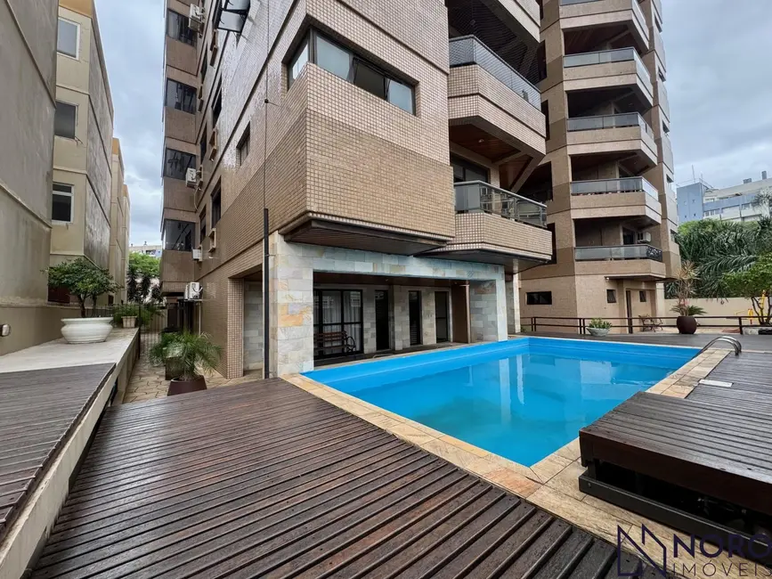 Foto 5 de Apartamento com 3 quartos à venda, 194m2 em Centro, Santa Maria - RS